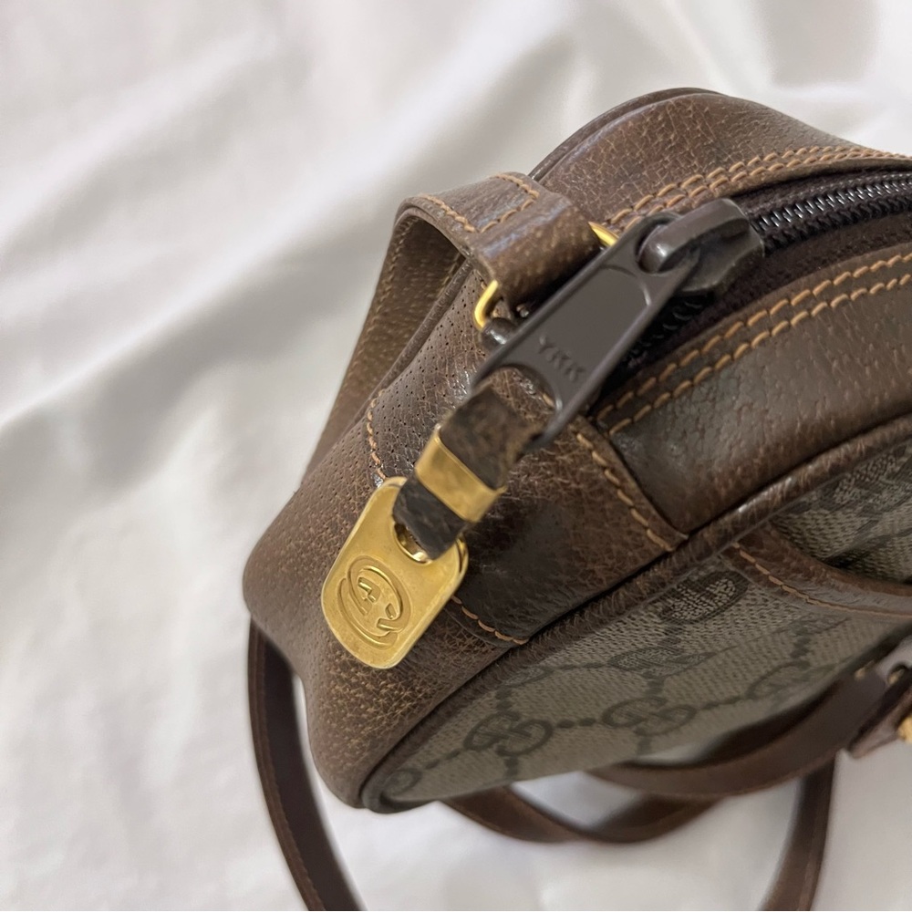 Vintage Gucci Sling Bag Classic Sherryline Monogram Preowned - Picture 9 of 11